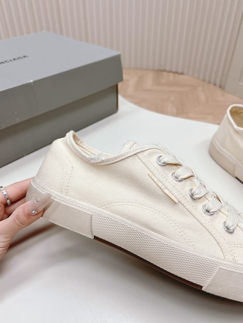 Balenciaga Low Shoes